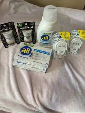 Bundle of House supplies Free & Laundry Detergent Plug ins